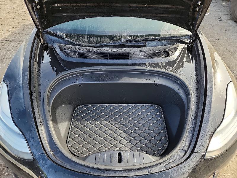 Photo 11 from auction – 2019 TESLA MODEL 3 with VIN 5YJ3E1EA7KF305022