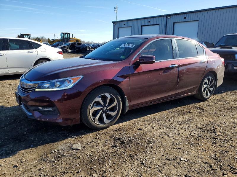 Photo 1 from auction – 2016 HONDA ACCORD with VIN 1HGCR2F85GA108938