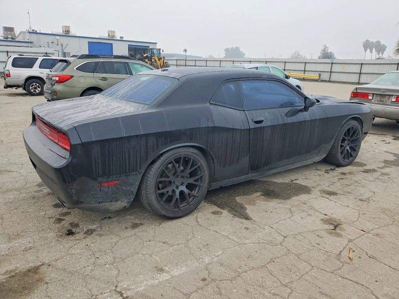 Photo 3 from auction – 2013 DODGE CHALLENGER with VIN 2C3CDYAG1DH683490