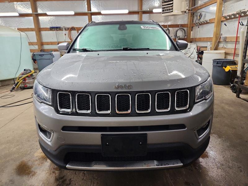 Photo 5 from auction – 2019 JEEP COMPASS with VIN 3C4NJDCB9KT747450