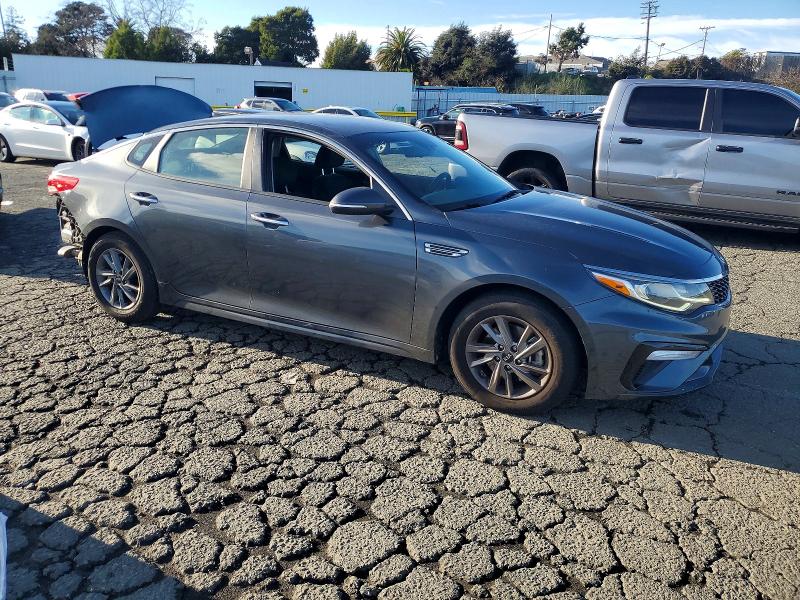 Photo 4 from auction – 2020 KIA OPTIMA with VIN 5XXGT4L31LG384053