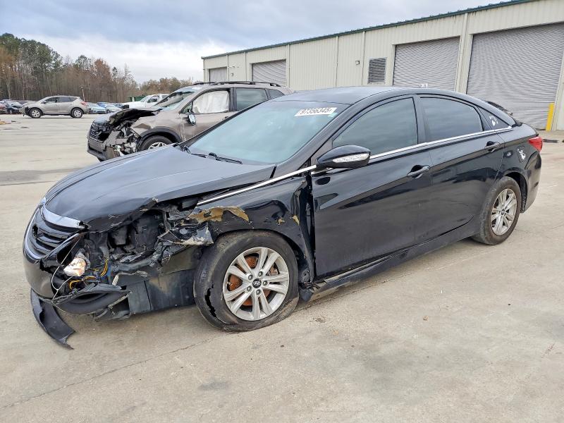 Photo 1 from auction – 2014 HYUNDAI SONATA GLS with VIN 5NPEB4AC5EH941633