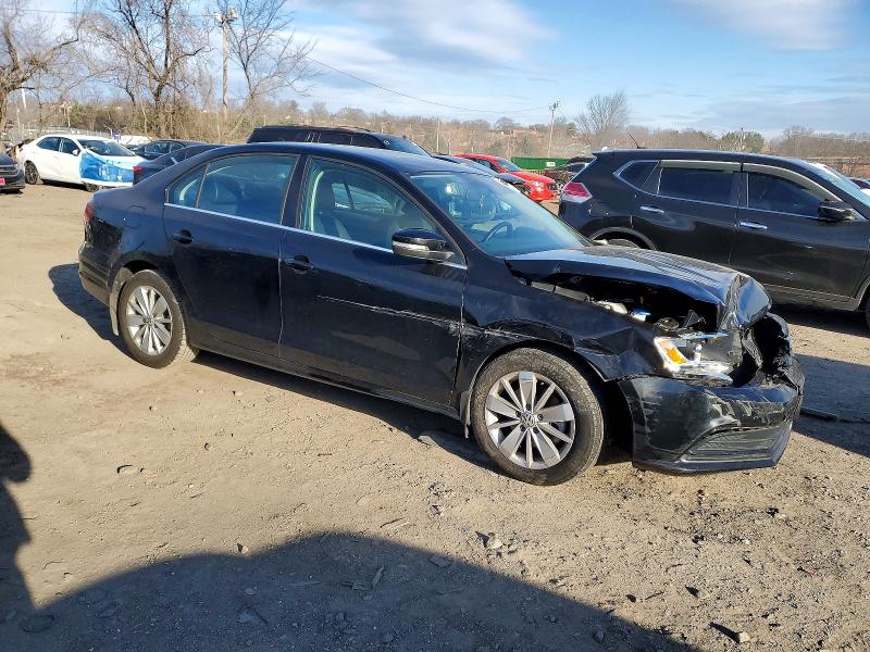 Photo 4 from auction – 2016 VOLKSWAGEN JETTA SE with VIN 3VWD67AJ0GM405425