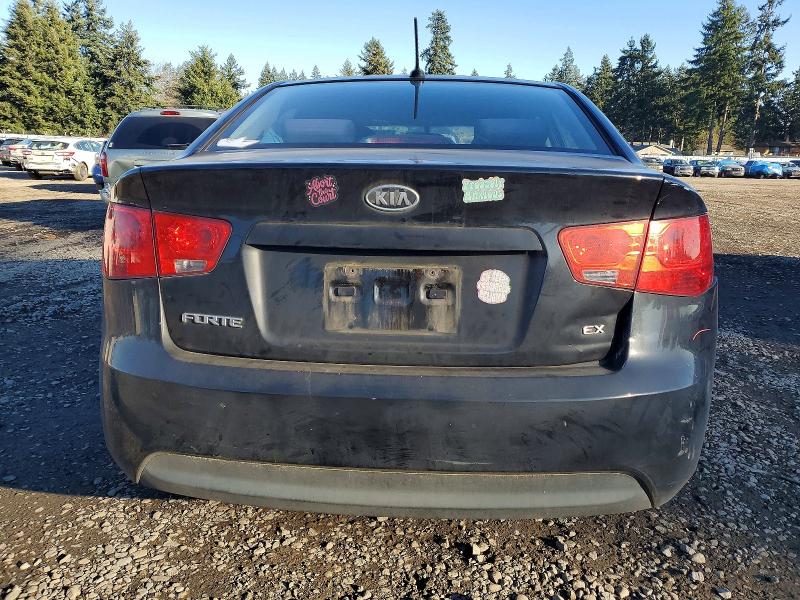 Photo 6 from auction – 2013 KIA FORTE EX with VIN KNAFU4A2XD5715458