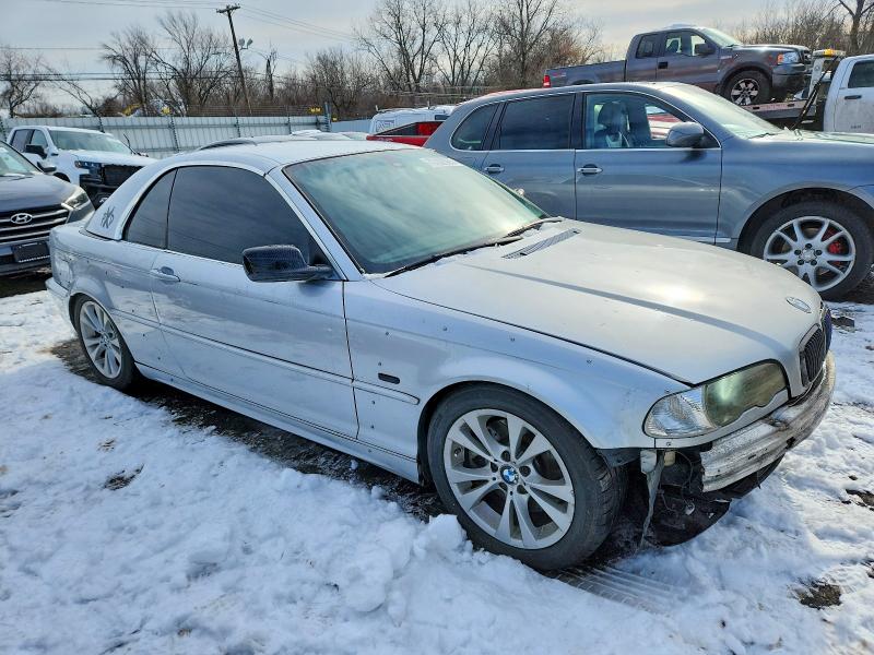 Photo 4 from auction – 2001 BMW 330 CI with VIN WBABS53411EV86417