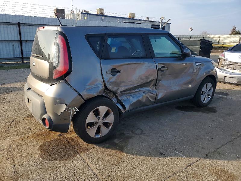 Photo 3 from auction – 2016 KIA SOUL with VIN KNDJN2A2XG7374277