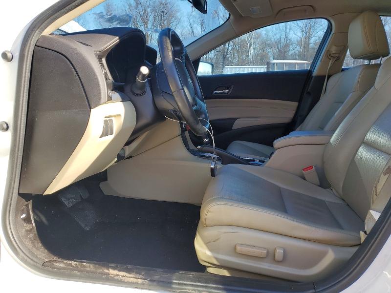 Photo 7 from auction – 2016 ACURA ILX with VIN 19UDE2F70GA016398