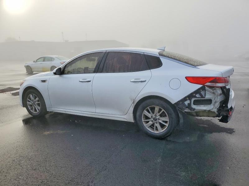 Photo 2 from auction – 2016 KIA OPTIMA with VIN KNAGT4L32G5106754