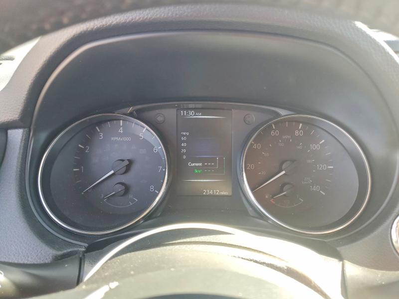 Photo 9 from auction – 2017 NISSAN ROGUE S with VIN KNMAT2MT0HP577187