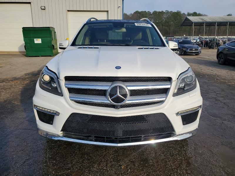 Photo 5 from auction – 2015 MERCEDES-BENZ GL 550 4MA with VIN 4JGDF7DE2FA484203