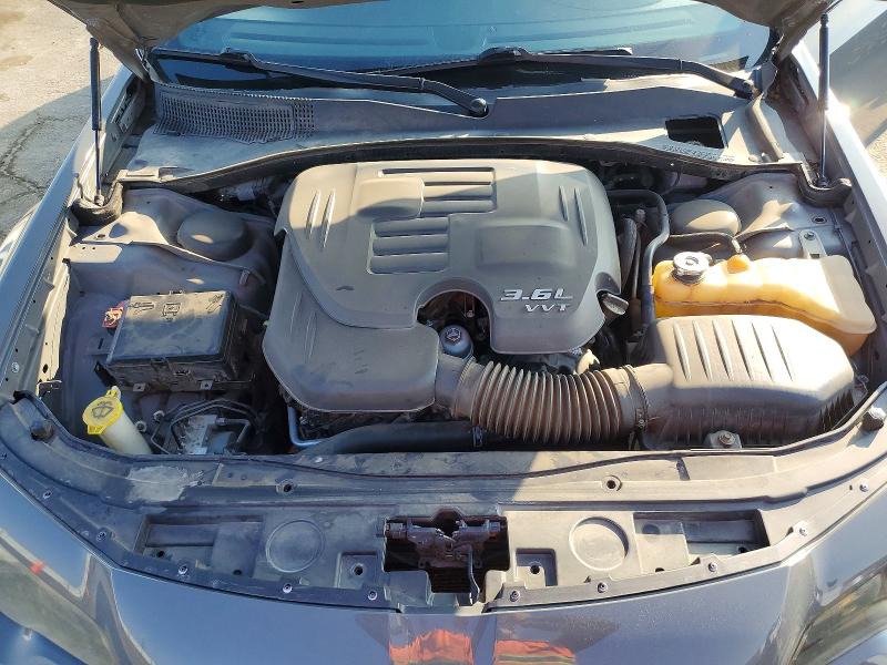 Photo 11 from auction – 2017 CHRYSLER 300 S with VIN 2C3CCABG4HH544923