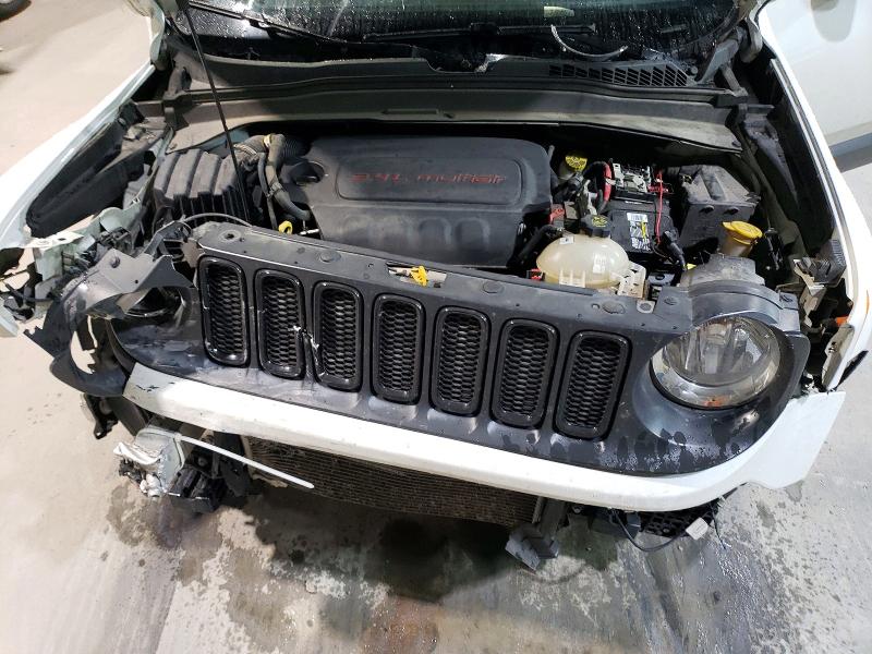 Photo 12 from auction – 2018 JEEP RENEGADE with VIN ZACCJABB8JPH94515