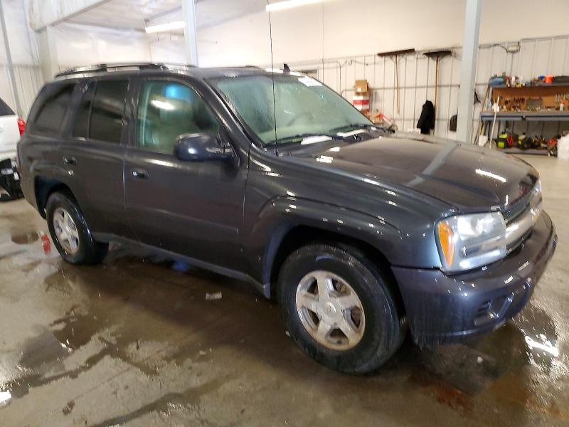 Photo 4 from auction – 2006 CHEVROLET TRAILBLAZER with VIN 1GNDT13S262297143