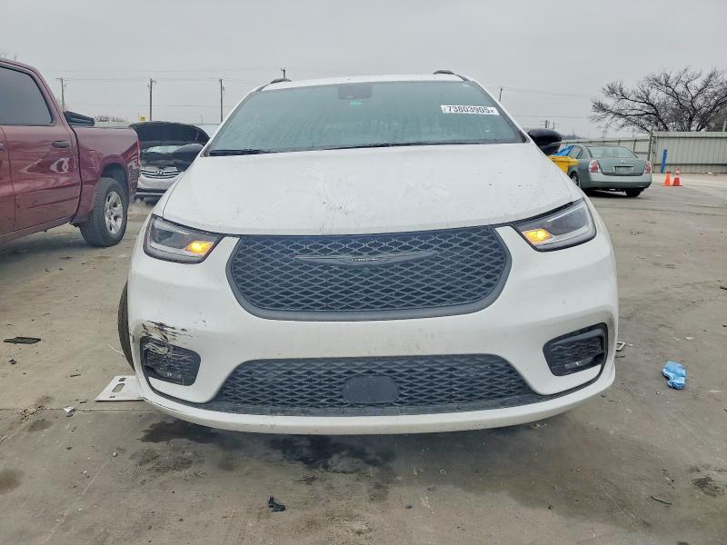 Photo 5 from auction – 2024 CHRYSLER PACIFICA with VIN 2C4RC1BG1RR113800