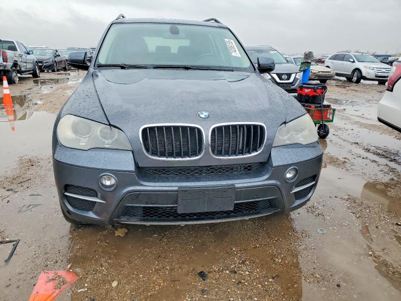 Photo 5 from auction – 2012 BMW X5 XDRIVE3 with VIN 5UXZV4C59CL744933