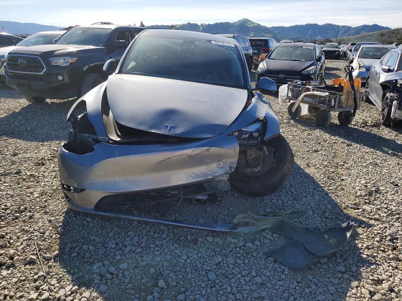 Photo 5 from auction – 2025 TESLA MODEL Y with VIN 7SAYGDED0SF227861