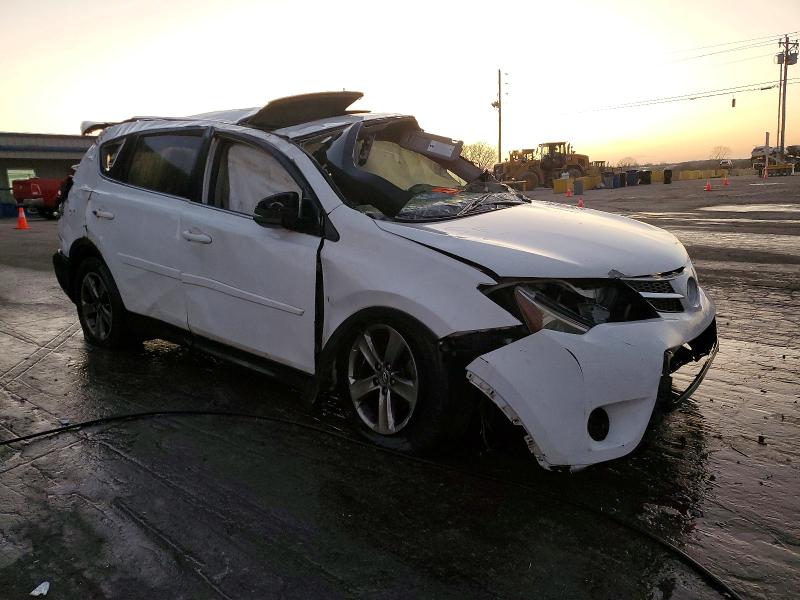 Photo 4 from auction – 2015 TOYOTA RAV4 with VIN JTMRFREV2FD167301