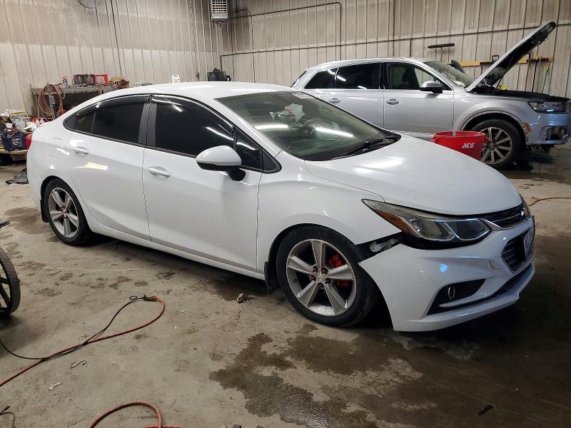 Photo 4 from auction – 2018 CHEVROLET CRUZE LS with VIN 1G1BC5SM2J7225941