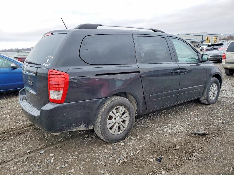 Photo 3 from auction – 2011 KIA SEDONA with VIN KNDMG4C70B6388120