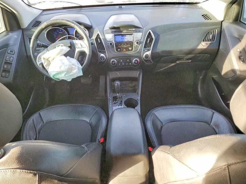Photo 8 from auction – 2012 HYUNDAI TUCSON GLS with VIN KM8JU3AC0CU487101