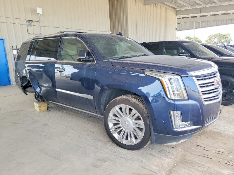 Photo 4 from auction – 2018 CADILLAC ESCALADE with VIN 1GYS3DKJ6JR237032