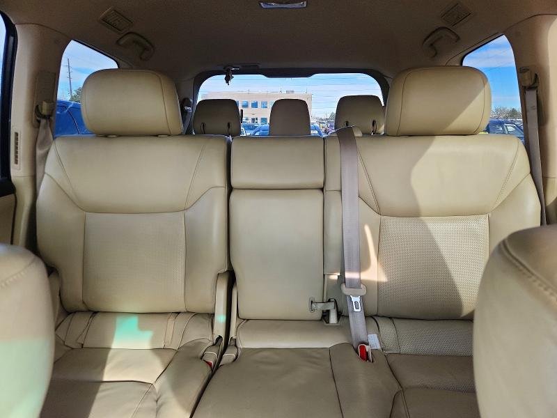 Photo 10 from auction – 2010 LEXUS LX 570 with VIN JTJHY7AX4A4054022