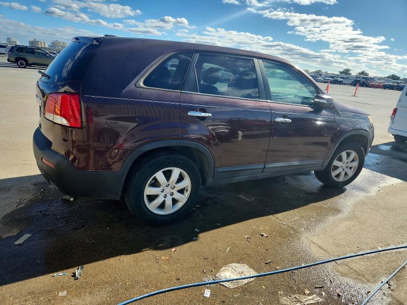 Photo 3 from auction – 2011 KIA SORENTO BA with VIN 5XYKT3A13BG007692