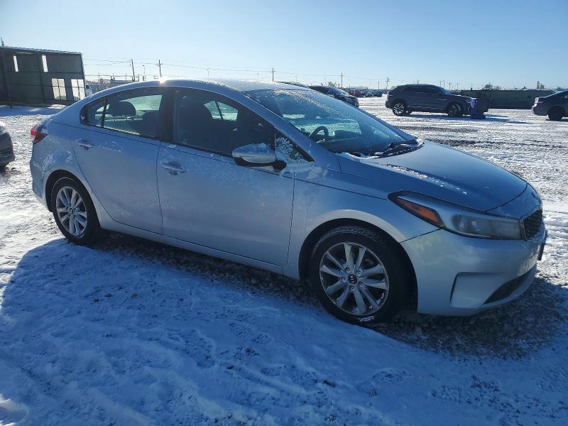 Photo 4 from auction – 2017 KIA FORTE with VIN 3KPFL4A71HE009023