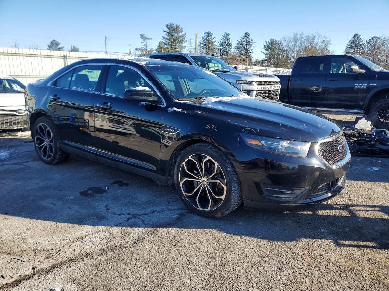 Photo 4 from auction – 2016 FORD TAURUS SHO with VIN 1FAHP2KTXGG100339