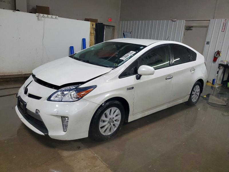 TOYOTA PRIUS PLUG 2015 with VIN JTDKN3DP0F3068471 - Photo from auction