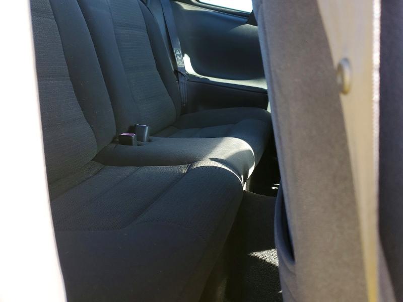 Photo 10 from auction – 2002 FORD MUSTANG with VIN 1FAFP40412F119598