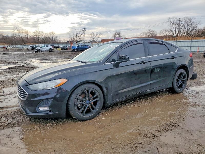 FORD FUSION 2019 with VIN 3FA6P0HD4KR168634 - Photo from auction