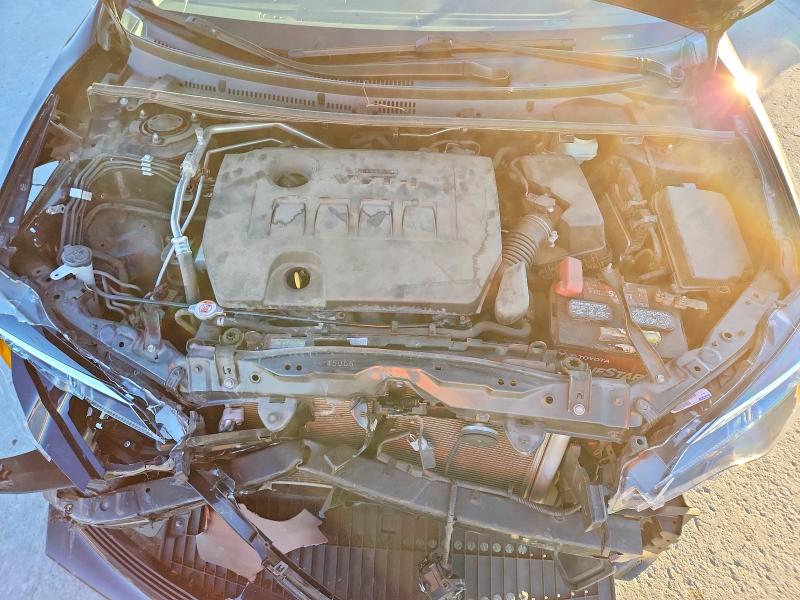 Photo 11 from auction – 2018 TOYOTA COROLLA with VIN 5YFBURHE3JP820422