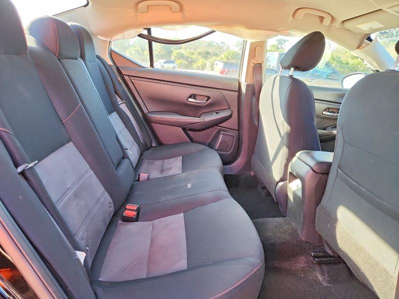 Photo 10 from auction – 2024 NISSAN SENTRA SR with VIN 3N1AB8DV3RY365183