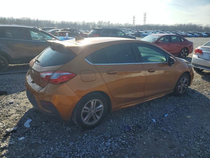 Photo 3 from auction – 2017 CHEVROLET CRUZE LT with VIN 3G1BE6SM5HS571297
