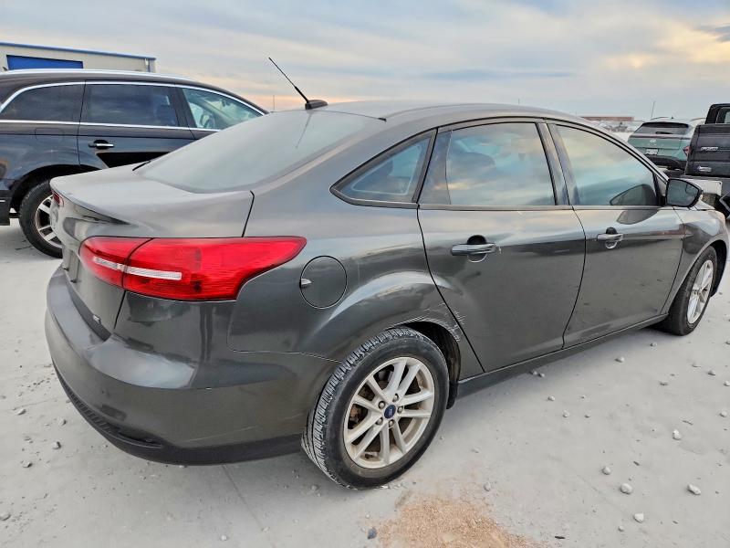 Photo 3 from auction – 2018 FORD FOCUS SE with VIN 1FADP3FE8JL205458