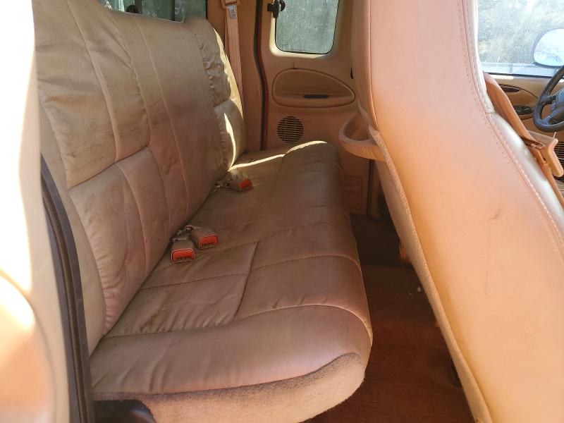 Photo 10 from auction – 2001 DODGE RAM 2500 with VIN 1B7KF23631J616435