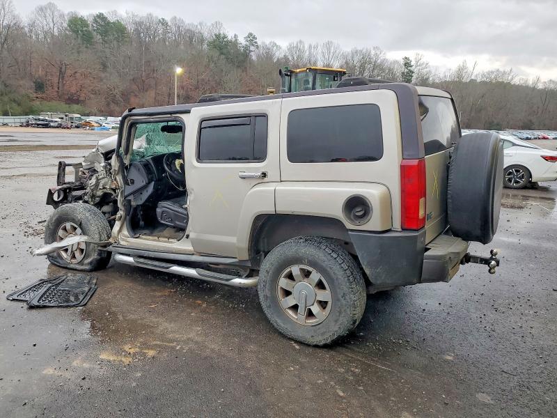 Photo 2 from auction – 2007 HUMMER H3 with VIN 5GTDN13E978134199