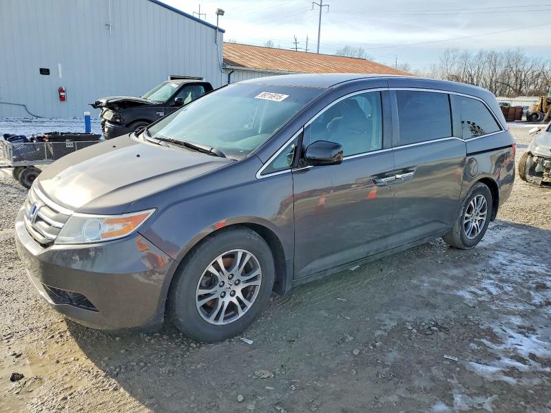 HONDA ODYSSEY 2012 with VIN 5FNRL5H43CB097171 - Photo from auction