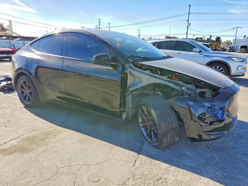 Zdjęcie 4 z aukcji – 2025 TESLA MODEL Y z VIN 7SAYGDED7SF226674