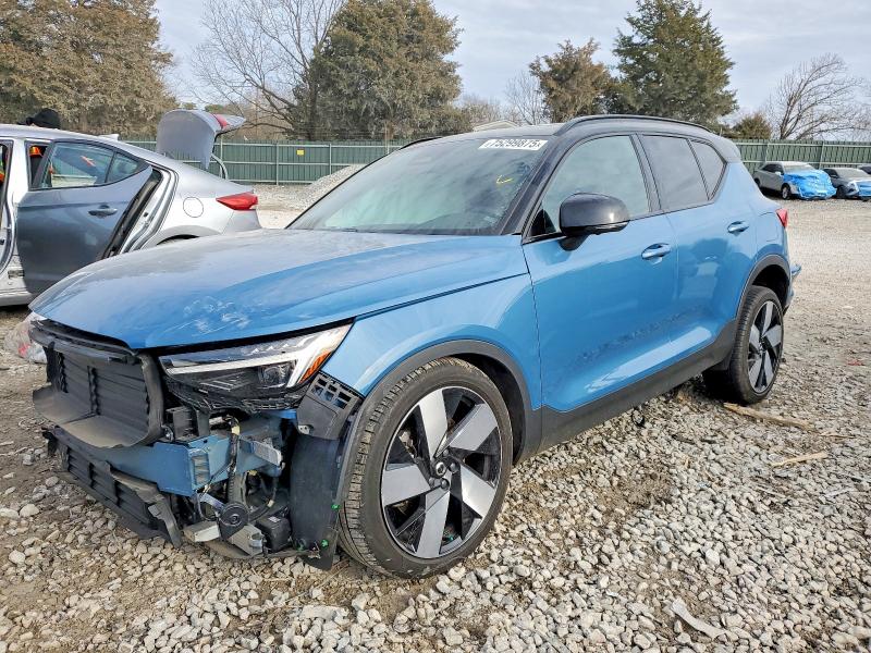 Photo 1 from auction – 2023 VOLVO XC40 RECHA with VIN YV4ED3UM1P2031083