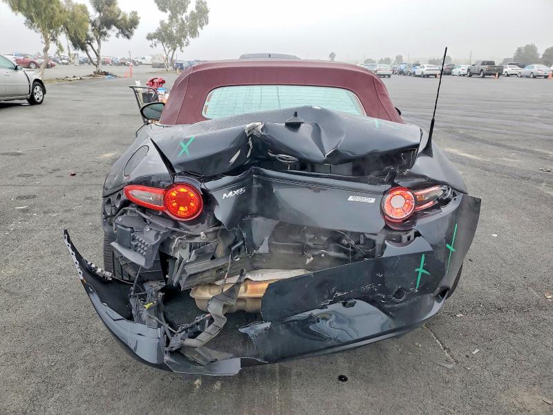 Photo 6 from auction – 2018 MAZDA MX-5 MIATA with VIN JM1NDAD78J0203128