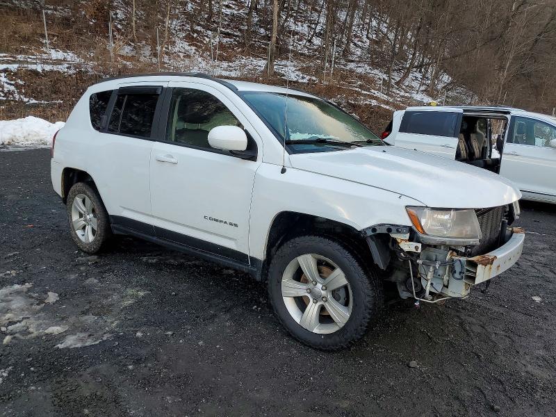Photo 4 from auction – 2015 JEEP COMPASS LA with VIN 1C4NJDEB9FD184828