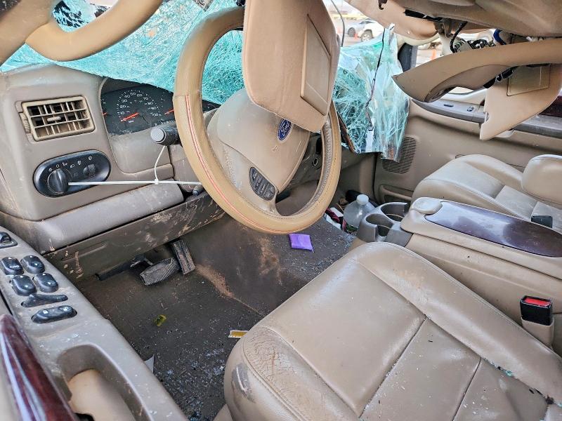 Photo 8 from auction – 2003 FORD EXCURSION with VIN 1FMSU43P93EB66873