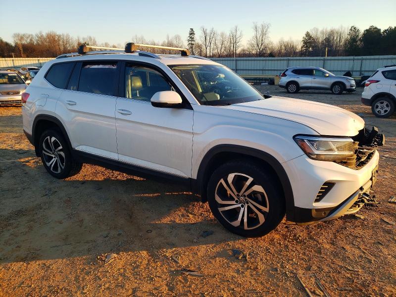 Photo 4 from auction – 2023 VOLKSWAGEN ATLAS SEL with VIN 1V2BP2CA4PC542679