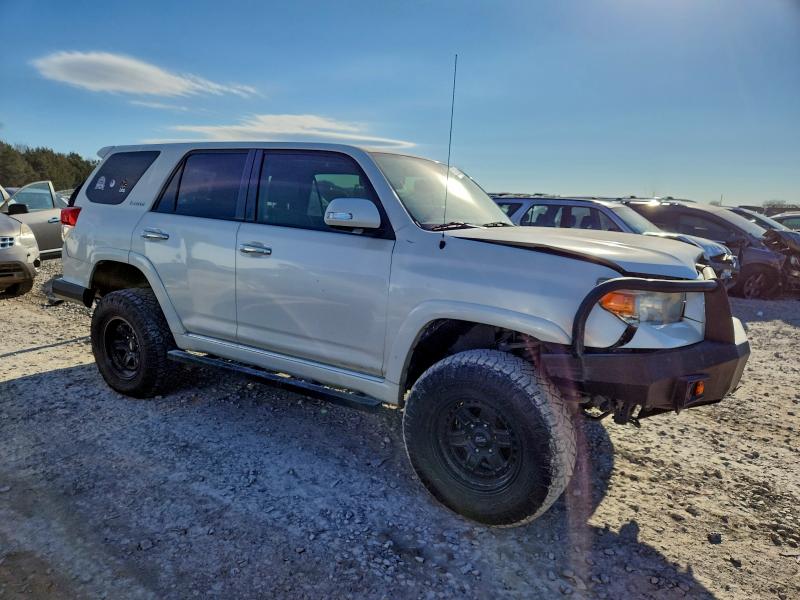 Photo 4 from auction – 2013 TOYOTA 4RUNNER SR with VIN JTEBU5JR4D5121724