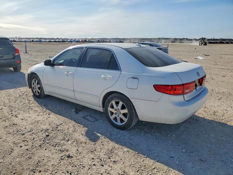 Photo 2 from auction – 2005 HONDA ACCORD with VIN 1HGCM66565A009831