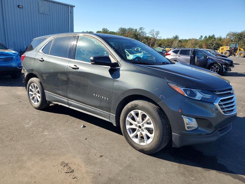 Photo 4 from auction – 2020 CHEVROLET EQUINOX with VIN 3GNAXKEV5LS635445