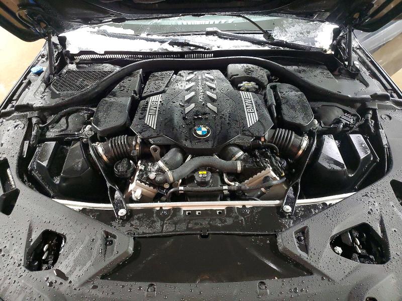 Photo 11 from auction – 2023 BMW M850XI with VIN WBAGV8C00PCL61874