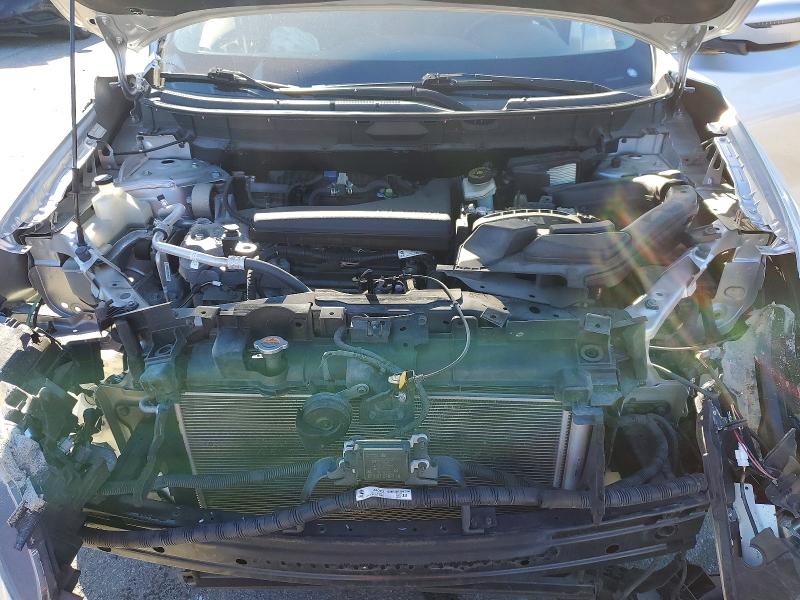 Photo 12 from auction – 2018 NISSAN ROGUE S with VIN KNMAT2MV6JP577699